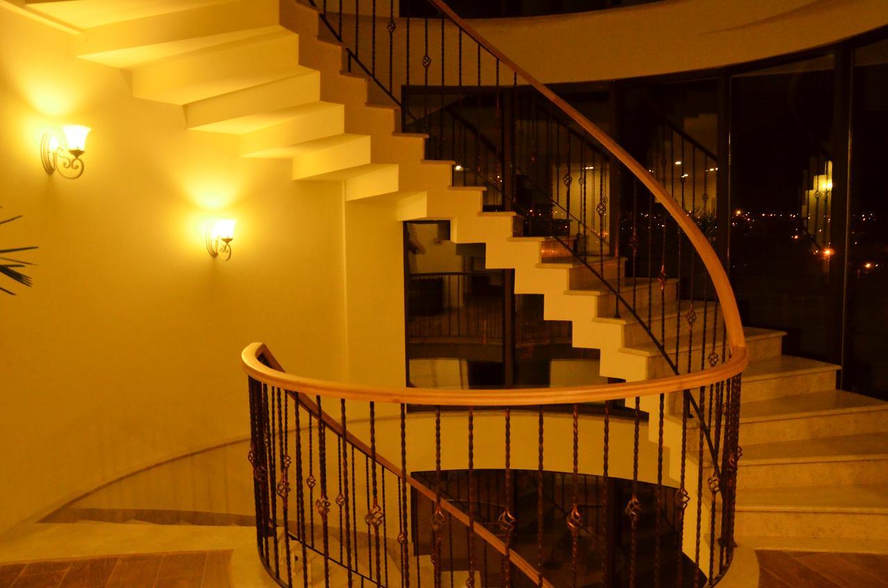 Boutique Hotel Argo Кутаиси Экстерьер фото